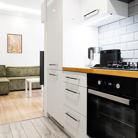 Apartment Househost Paulinska 20